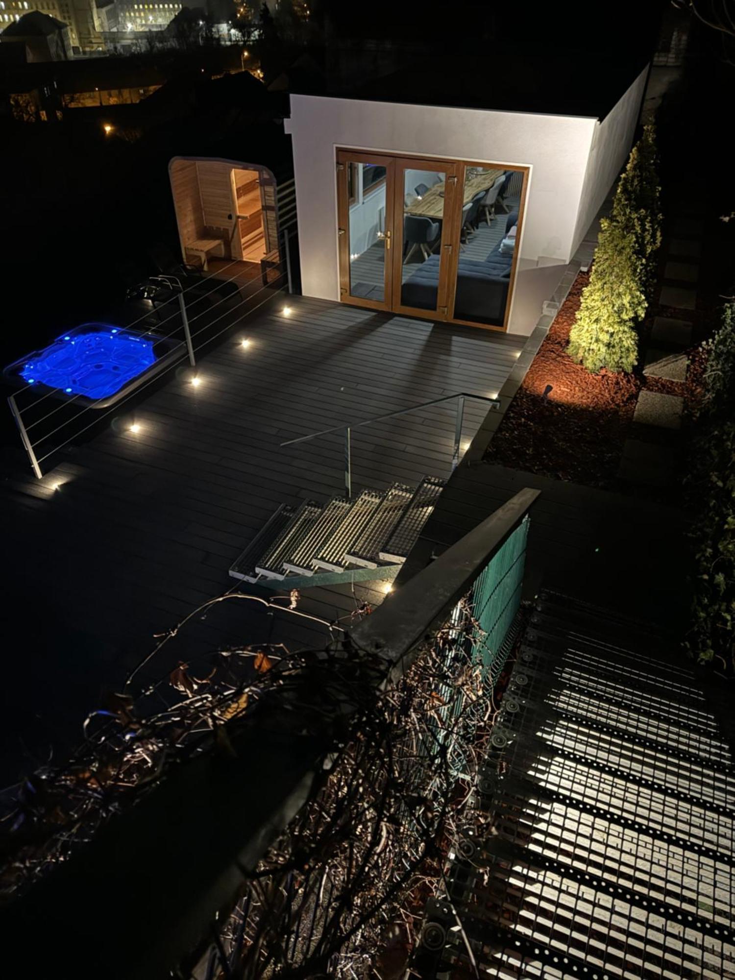 Airport Luxury Apartment & Spa Prag Dış mekan fotoğraf